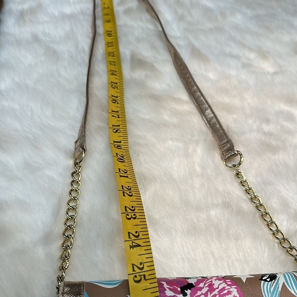 Luv Betsey crossbody wallet purse rose gold w/ gold accents and star purse charm - Picture 11 of 15